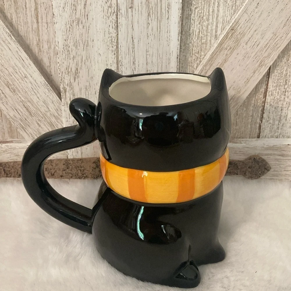 Target Hyde and Eek 2021 Halloween Cat Mug
